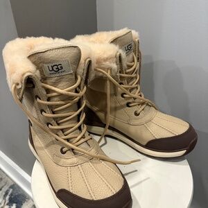 UGG Adirondack III